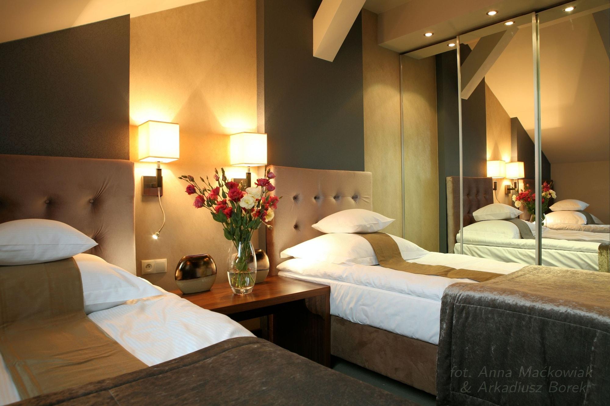 Hotel Unicus Old Town - Destigo Krakau
