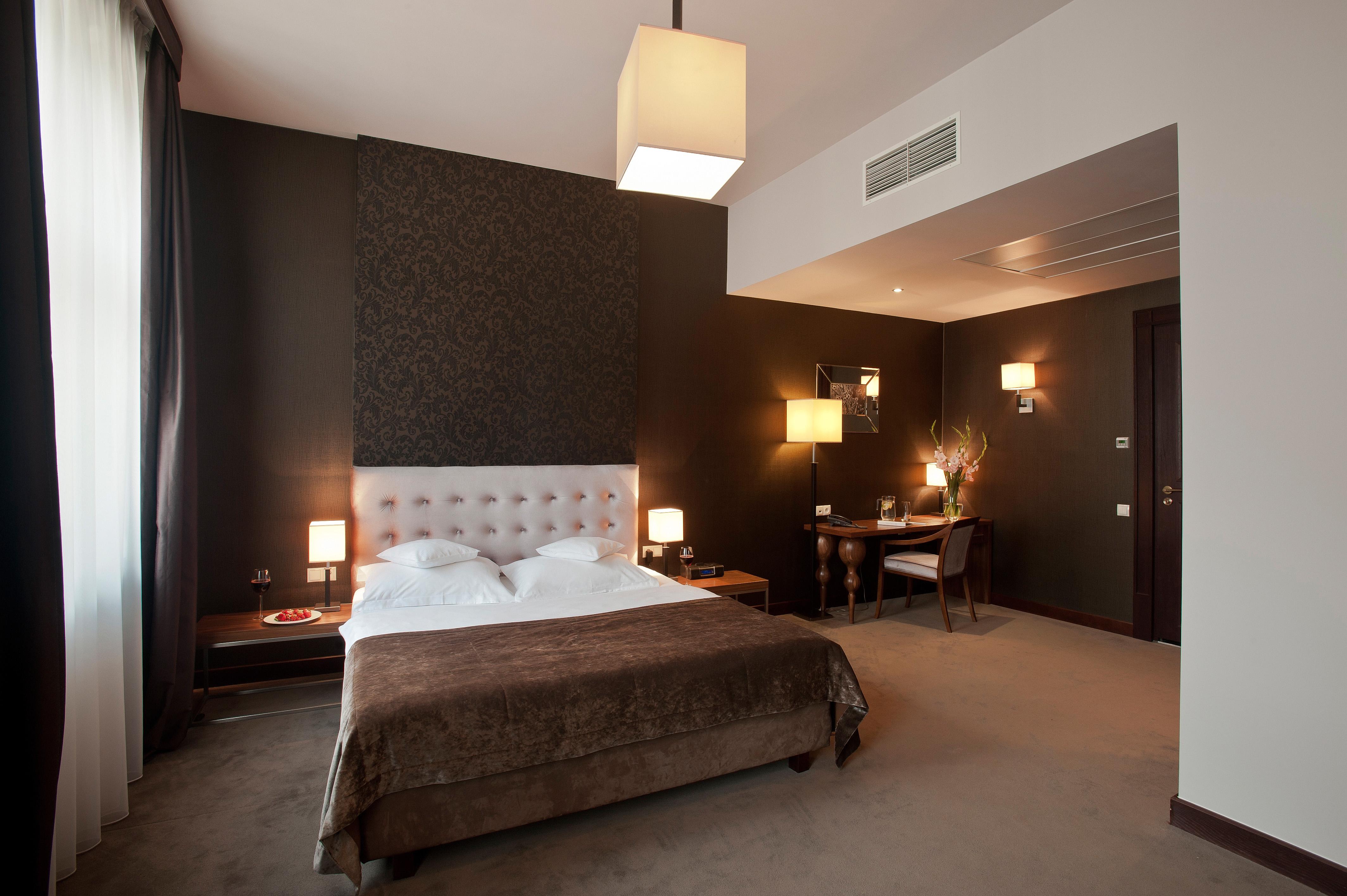 Hotel Unicus Old Town - Destigo 4*