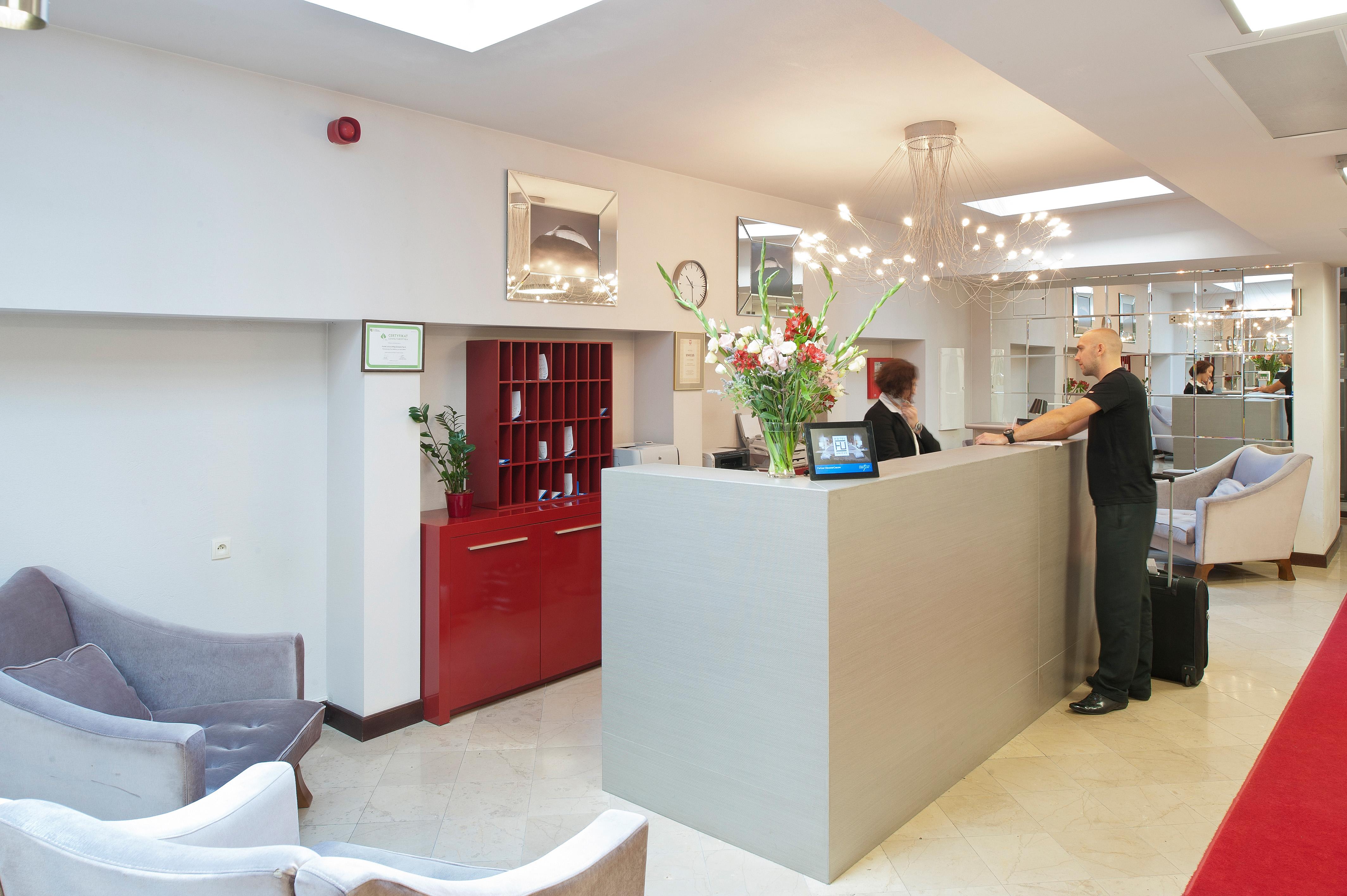 Unicus Old Town - Destigo Hotel