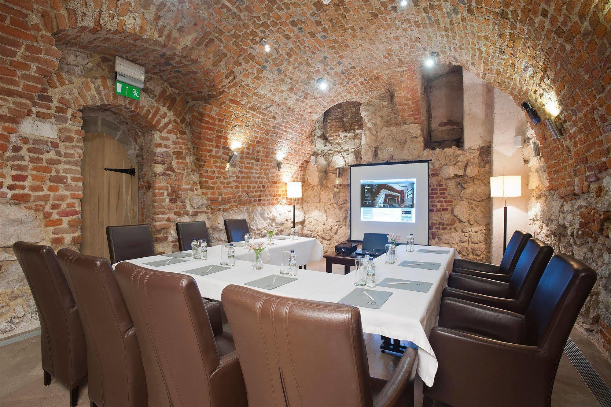 Unicus Old Town - Destigo 4*