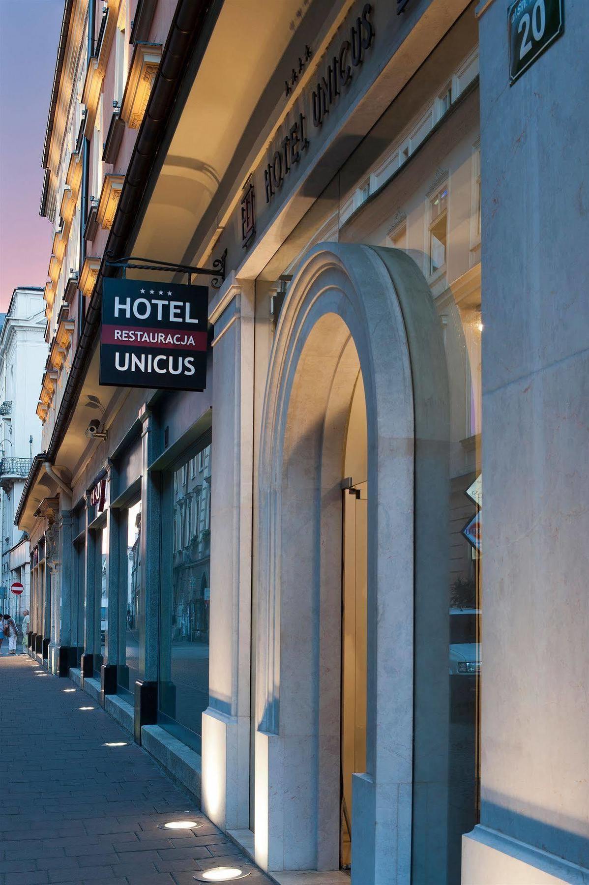 Hotel Unicus Old Town - Destigo